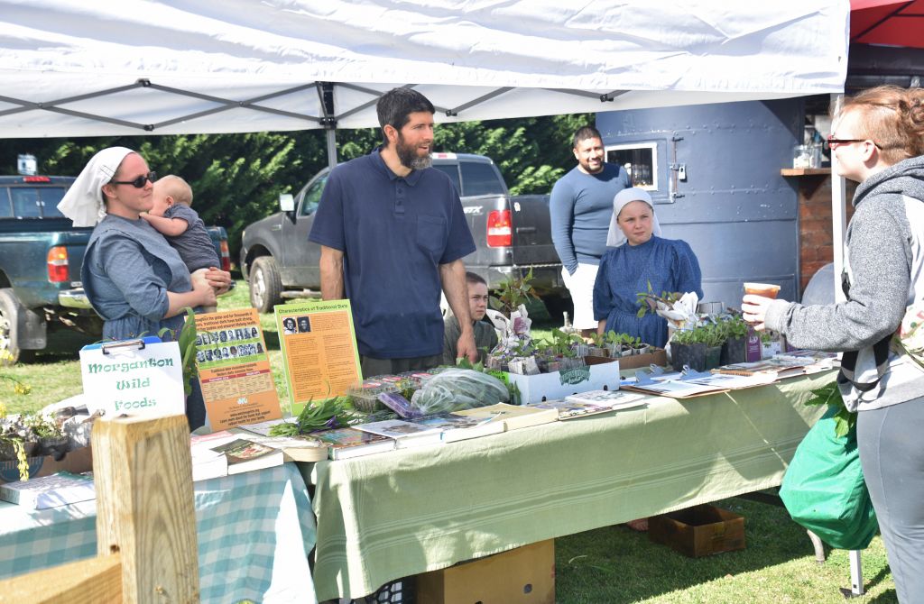 3-28-20 farmers mkt and flowers 107 (1024x670).jpg